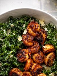 Shrimp Kale Caesar Salad - Blackened Shrimp Kale Caesar Salad