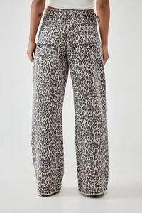 BDG Kayla Lowrider Leopard Print Jeans | Urban Outfitters DE