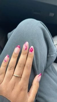 Gold and pink nails, blooming gel nails, burgundy pink, almond nails, gel x nails, autumn nail inspo, holiday nails, 2024 nail trend #nails #gelnails #pinknails2024