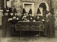 Photo: Eight Women in High Hats Having Tea in Norfolk, England, Ca. 1920 : 24x18in