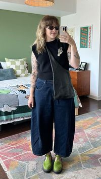 barrel jeans outfit