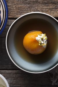 Dazzle your dinner guests with Earl Grey Poached Pears!