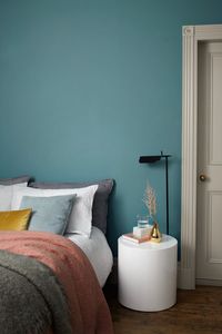 Set sail for a relaxing bedroom scheme with a soothing shade of blue. Maritime Teal from our Heritage range is sure to lull you off to the land of nod in style.