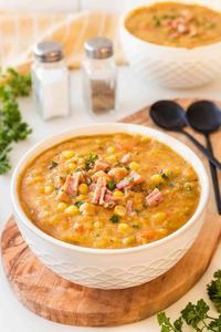 This Split Pea Soup with Ham is a meal in a bowl. Full of protein and fibre, you don't usually get a meal this delicious that is this nutritious too.