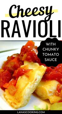 Cheese Ravioli with Chunky Tomato Sauce - delicious ravioli filled with four cheeses and topped with a chunky tomato and veggie sauce. Jummy dinner recipe idea for the whole family!