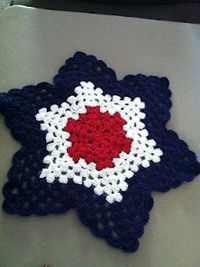 Round Granny Ripple Doily: free crochet pattern, nice 4th of July project