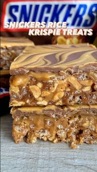 Fitwaffle | Eloise Head | SNICKERS RICE KRISPIE TREATS 😍 Who else is a Snickers fan? 🙌 These are crunchy, nutty, chocolatey and packed with caramel 😋 All you need… | Instagram