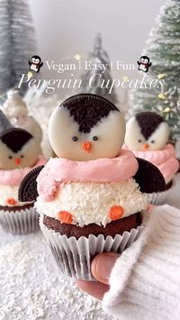 A chocolate cupcake with a whipped buttercream, coconut, topped with Oreos & white chocolate! Super festive & SUPER FUN & unbelievably cute!!! 🐧🎄You’ll love them! #penguincupcakes #christmastime #cupcakedecorating #christmascupcakes #kawaiifood #penguin #easyrecipes #veganrecipes #oreocupcake #cupcakes #christmasbaking #christmas#cozyfood