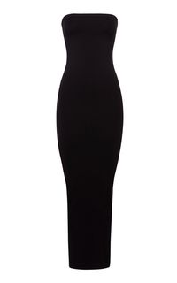 Wolford is dedicated to crafting high-quality, ultra-luxe wardrobe basics that suit any occasion. From dresses and skirts to bodysuits, tights and shapewear, the Austrian brand has perfected them all.The 'Fatal' dress multifunctionality, effortless elegance, and comfort. Made from non-crease jersey, it's designed to be worn long, transformed into a skirt, or bunched up to a midi or mini silhouette — you can even try it as a top.