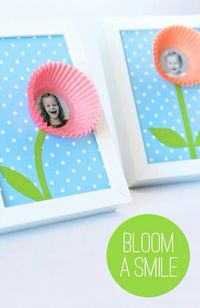 This would make such a cute Mothers Day or any day gift. So simple. Frame, scrapbook paper, cupcake liner and photo.