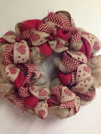 Burlap valentine's day wreath