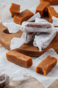 BEST No Bake Keto Candy! Low Carb Keto Caramel Candies Idea – Sugar Free – 3 Ingredient Quick & Easy Ketogenic Diet Recipe – Completely Keto Friendly