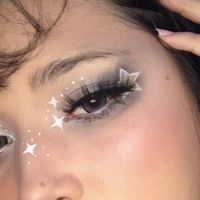 / star / star makeup / star makeup look  / makeup looks  / pinterest  / pinterest inspired  / aesthetic  / ａｅｓｔｈｅｔｉｃ  / pics  / aesthetic posts  / beauty  / makeup lover  / makeup tutorials  / inspo  / inspo pinterest  / post  / watashiwastar  / aesthetic girl  / feed  / feed pinterest  / pinterest  / tutorial  / girly / inspo / eyes / eye makeup