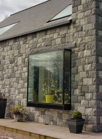 Frameless Box Windows