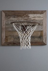 Rustic basketball goal - how cool! As seen on HGTV's "Fixer Upper." Perfect for a boy's bedroom!