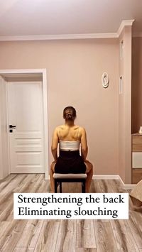 Give it a try, your back will feel great!!! Get your blood flowing!!! Posture can significantly affect your figure!  Tag someone who needs to see this ❤️  CH€CK 0UT B!O L!NK 🔗 for: 📖 Full-Body Mobility Program💥