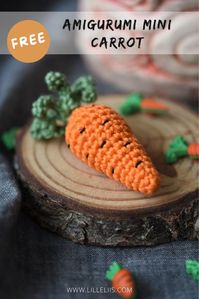 Amigurumi mini carrot is such a fun little thing to make. Discover my free pattern. Attach the carrot between the paws of an amigurumi bunny, or turn it into a brooch or a baby toy. The small carrot is made in one piece using only a small amount of yarn and fiberfill stuffing. The thinner yarn you use, the smaller carrot you get.