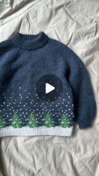 KNITTING FOR OLIVE on Instagram: "Snow Sweater, kids edition, is now available in Danish and English!
The pattern includes sizes from 1-10 years. 
Our Christmas Dress and Christmas Sweater, adult version, are in the making. 
#snesweater #snowsweater #knitting #christmasknitting #christmassweater #julestrikk #knittersofinstagram #knittersoftheworld #knitstagram #knittinginspiration #knitspo #knitspiration #knittingforolivemerino #knittingforolivesoftsilkmohair #knittingforolive"