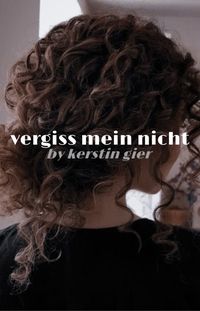 If u want to know what the book/audiobook is about check out my Pinterest profile (vergiss mein nicht ✨ book aesthetic✨ on my profil @paulaaninaa)