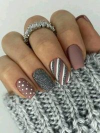 Explore enchanting winter nail art designs perfect for Christmas and beyond. From festive glitter to elegant snowflakes, adorn your nails with stunning styles that capture the magic of the season.