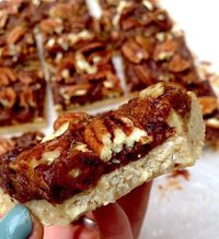 Vegan pecan pie squares