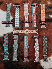 Make a statement in these western and retro-inspired watch bands! Choose your design (1/pack).Watch Size: 38/40/41mmBand Length: LargeMaterial: Silicone