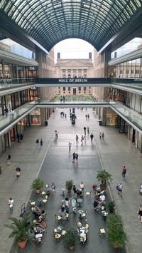 shopping mall in berlin, germany | pc: @stellajieunkim