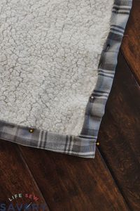 Sherpa and Flannel blanket tutorial - Life Sew Savory