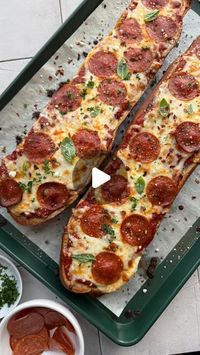 Tawnie Graham on Instagram: "@krolls_korner GARLIC BREAD PIZZA 😍🍕
.
So easy and super delicious! Customize with your favorite pizza toppings! Comment “recipe please” and I’ll dm you the recipe link!🤗
.
https://krollskorner.com/recipes/dinner/garlic-bread-pizza/
.
#krollskorner #garlicbreadpizza #pizza #garlicbread #garlicbreadrecipe #gameday #gamedayfood #fridaynightdinner #pizzanight #pepperonipizza #pizzapizzapizza"