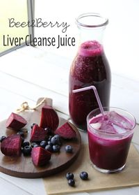 Beet Berry Liver Cleanse JuiceYields: 4 c. juice 2 medium beets 2 c…