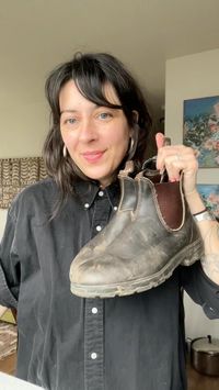 @TaylerWorrell shows up step by step how to bring some new life to Blundstone boots using a Blundstone Care Kit.