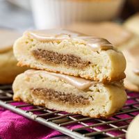 Frosted Brown Sugar Cinnamon Pop Tart Cookies