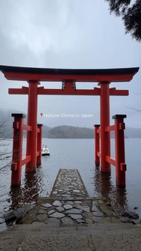 Things to do in Japan - Hakone Shrine