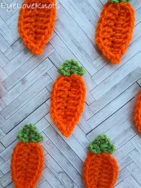 Ravelry: Super Easy Carrot Applique pattern by Alexandra Richards ELK