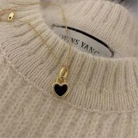 Buy Double Sided Vintage Style Heart Necklace at the lowest price in Netherlands. Check our customer reviews and buy Double Sided Vintage Style Heart Necklace today. Free shipping included.