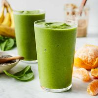 Green Smoothie Recipe - Love and Lemons