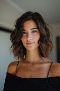 Stay trendy throughout 2024 with these 18 short wavy bob styles, each ensuring you’re at the forefront of fashion all year long.