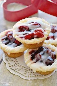 G will love these!  Cherry Pie meets Sugar Cookie in these delicious, bite-sized Cherry Pie Cookie Cups!