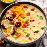 Beer-Cheese Velvet Soup Recipe: How to Make It