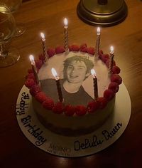 cillian murphy cake (I’m a lesbian)