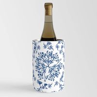 Botanicals in a circles. ferns, garden, leaf, botanic, white, blue, boho, white-blue. Wine Chiller