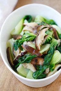 Garlic Mushroom Bok Choy - the easiest, healthiest, and best veggie dish with bok choy, mushroom and garlic. 3 ingredients & 10 minutes to make | rasamalaysia.com