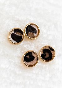 Leopard Textured Circle Stud Earrings - 2 Colors – Adorabelles