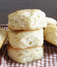 Tender & Flaky Buttermilk Biscuits - My Country Table