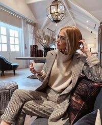 +45 Stylish Women's Outfits for Job Interviews for 2020 published in Pouted Magazine Women Fashion - You do not just wear anything you like to an interview. What you are wearing can influence the mood of the interview. You can create an atmosphere tha... -   -  #bestinterviewattire #InterviewWomenOutfits #JobInterviewoutfits #stylishwomenoutfits #StylishWomen'sOutfits...