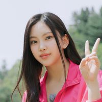 newjeans ⋆ lee hyein — pfp icon !