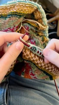 Take a peek at Abbye’s technique for our Voyage Pullover. She’s knitting colorwork with both strands in her right hand - one color pinched between her thumb and index, and the other over her middle finger. If you’re still learning to handle two strands at once, remember, it’s all about practice and experimentation. There’s no one ‘right’ way, just your way. Find the method that feels right for you and go with it! 🧶✨ Pattern: Voyage Pullover www.woolandpine.com #colorworkknitting #voyagepu...