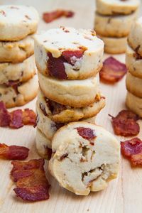 Bacon Maple Shortbread // Closet Cooking