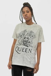 An official licensed unisex tshirt featuring the Queen 'Crest' design motif. This high quality tshirt is available in a dip-dye on white colourway. Classic unisex fit cotton tshirt with short sleeves and crew neck with front print. Features stunning dip-dye finish. Comes in a wide range of sizes from Small through XX-Large, subject to availability.