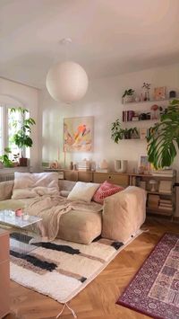 Small apartment living room decor inspiration. Cozy living room decor ideas. Minimalist living room decor. Simple living room decor to make your apartment feel like a home. Credit to caropeony  #livingroom #livingroomdecorideas #livingroominterior #livingroomfurniture #livingroomdecorcozy #cozyhome #apartment #smalllivingroomideas